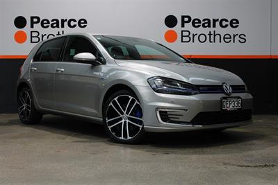 2016 Volkswagen GOLF - Thumbnail