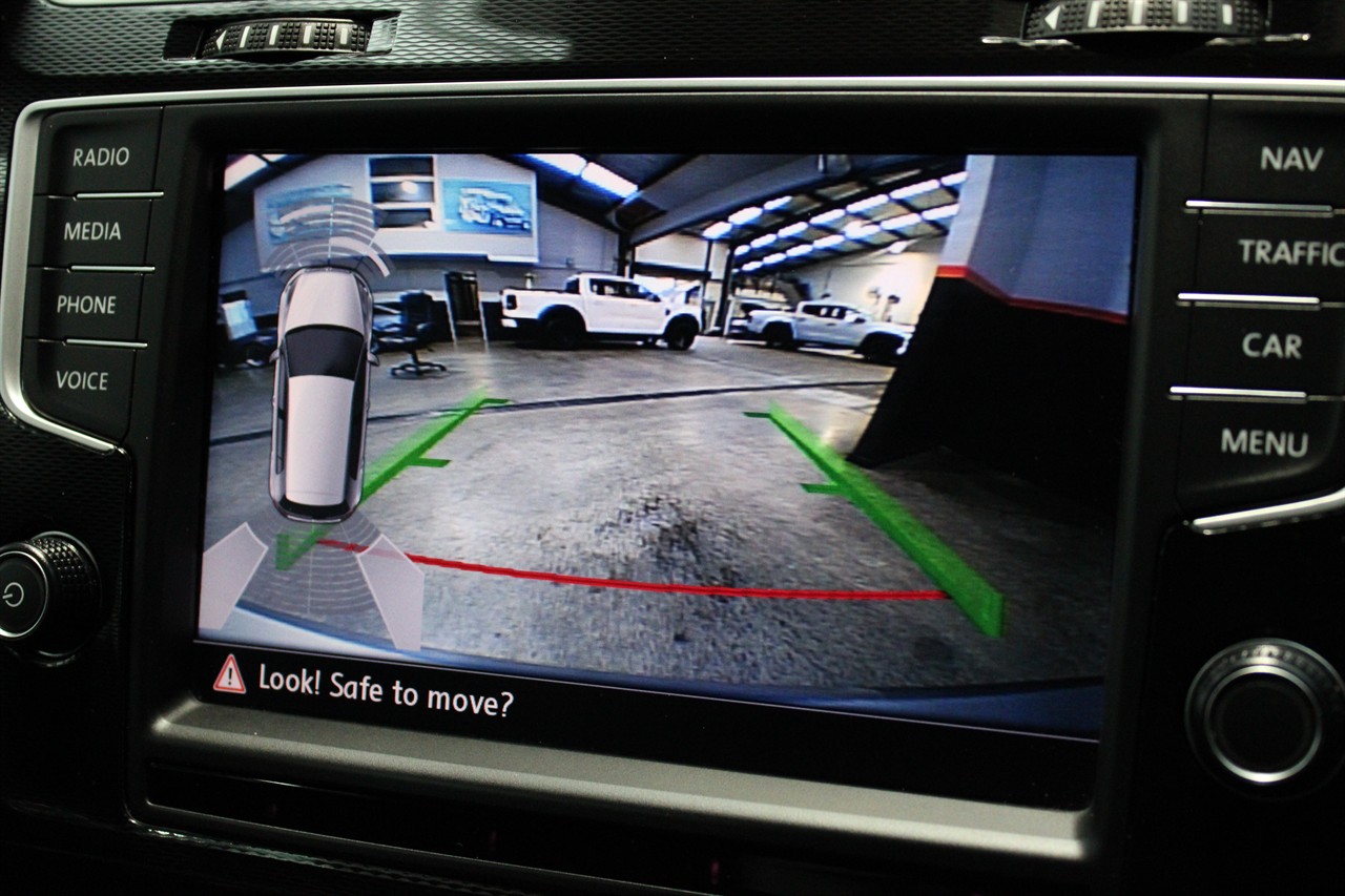 2016 Volkswagen GOLF