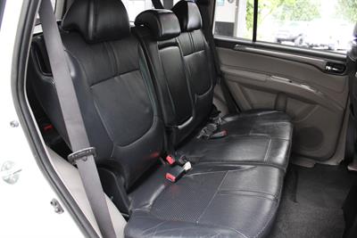 2015 Mitsubishi Challenger - Thumbnail