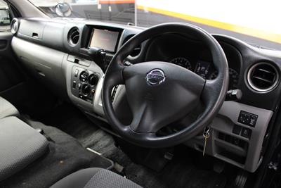 2018 Nissan Nv350 - Thumbnail