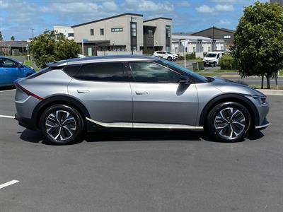 2022 Kia Ev6 - Thumbnail