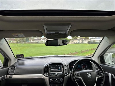 2017 Holden Captiva - Thumbnail