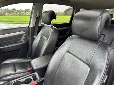 2017 Holden Captiva - Thumbnail