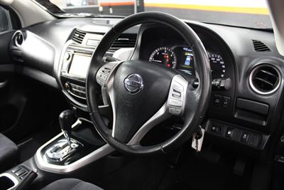 2017 Nissan Navara - Thumbnail