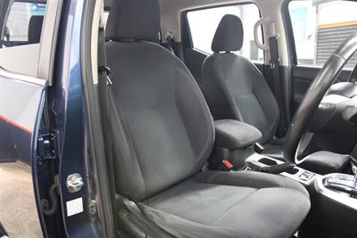 2017 Nissan Navara - Thumbnail