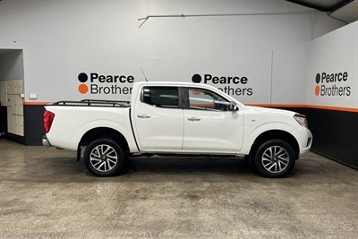 2016 Nissan Navara - Thumbnail