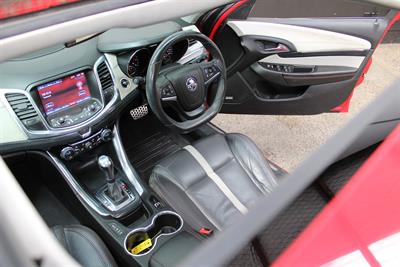 2014 Holden Commodore - Thumbnail