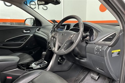 2015 Hyundai Santa Fe - Thumbnail