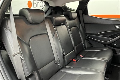 2015 Hyundai Santa Fe - Thumbnail