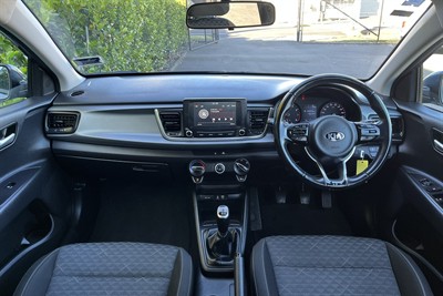 2018 Kia Rio - Thumbnail