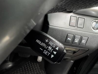 2019 Toyota Highlander - Thumbnail