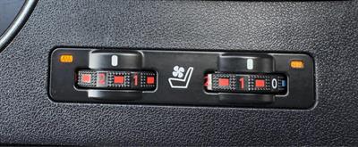 2019 Toyota Highlander - Thumbnail