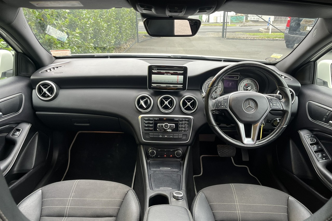 2014 Mercedes-Benz A180