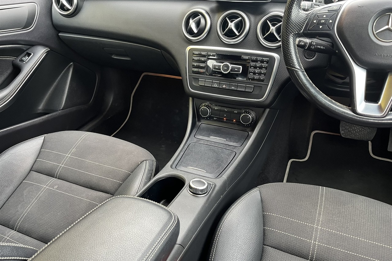 2014 Mercedes-Benz A180