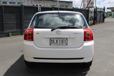 2006 Toyota Corolla - Thumbnail