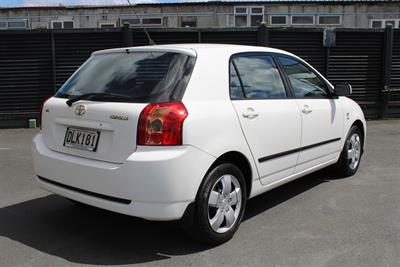 2006 Toyota Corolla - Thumbnail