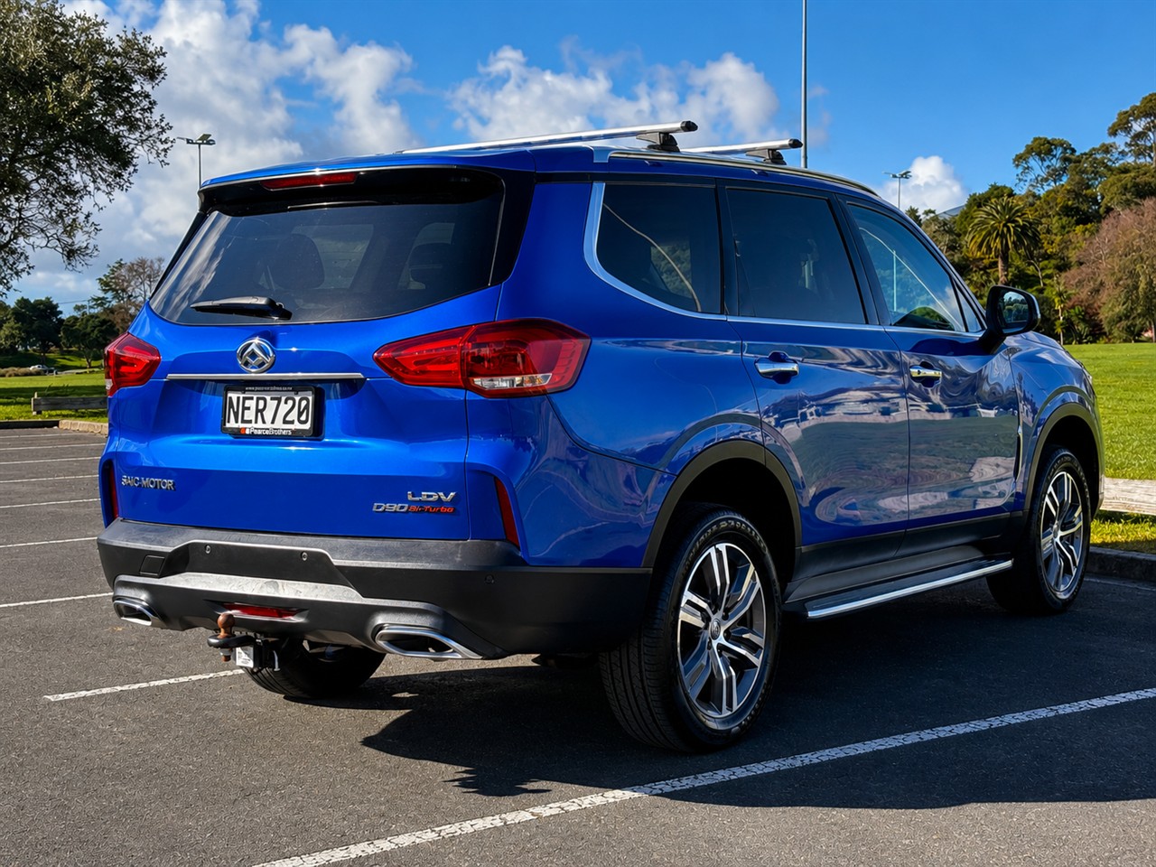 2020 LDV D90