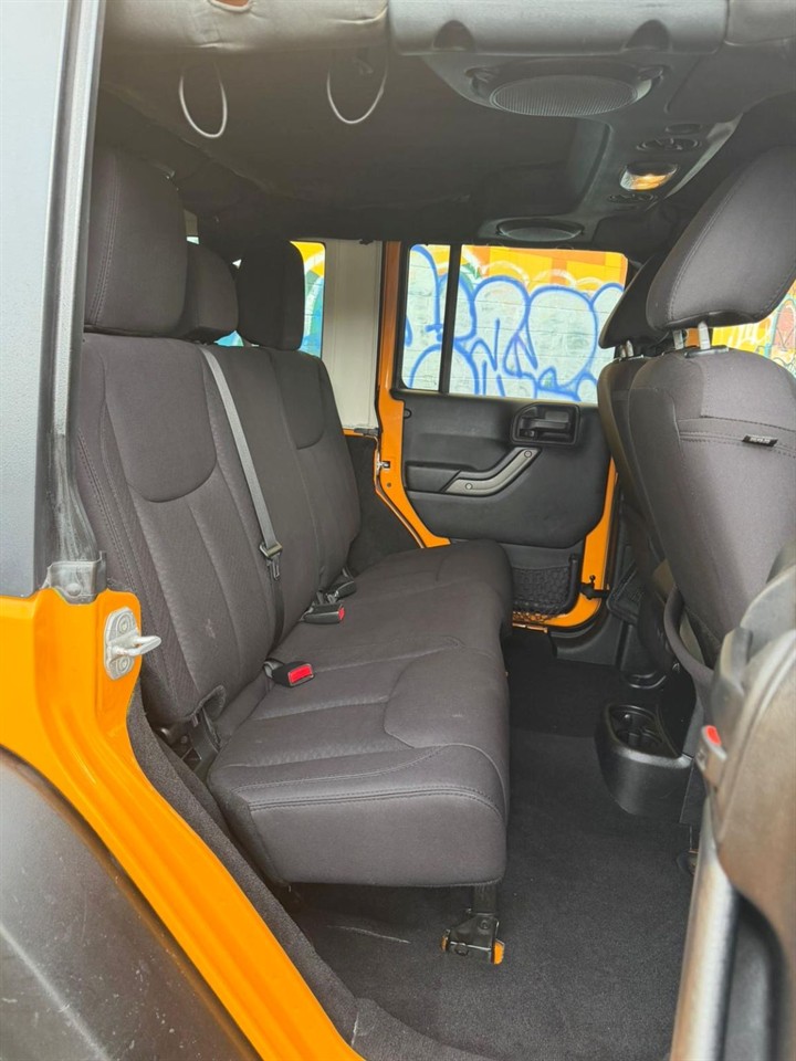 2012 Jeep WRANGLER