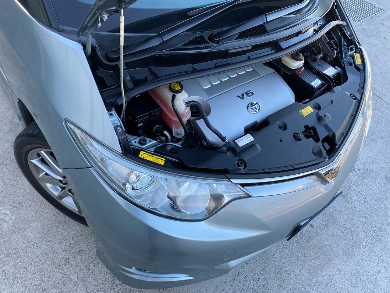 2007 Toyota Estima
