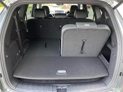 2024 Ssangyong Rexton - Thumbnail