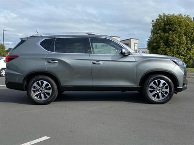 2024 Ssangyong Rexton - Thumbnail