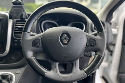 2022 Renault Trafic - Thumbnail