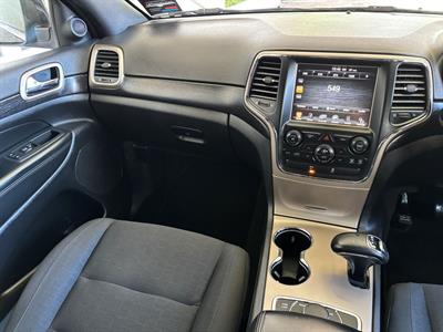 2014 Jeep GRAND CHEROKEE - Thumbnail