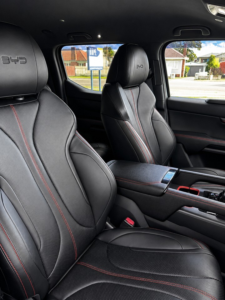 2025 BYD Shark 6