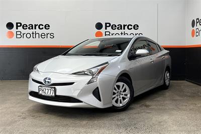 2016 Toyota PRIUS - Image Coming Soon
