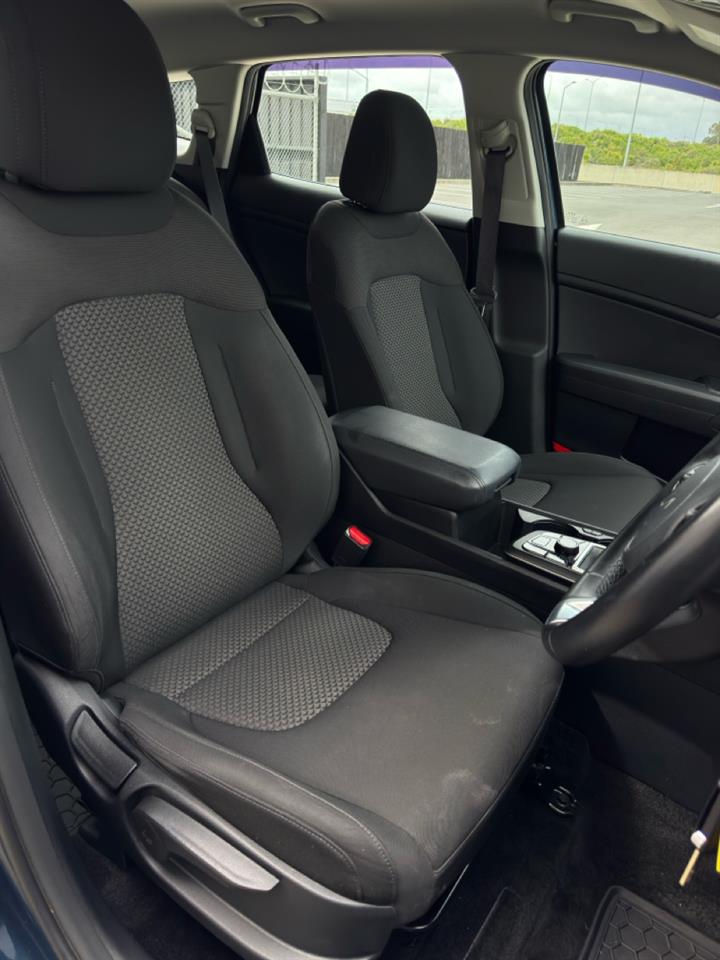 2022 Kia SPORTAGE