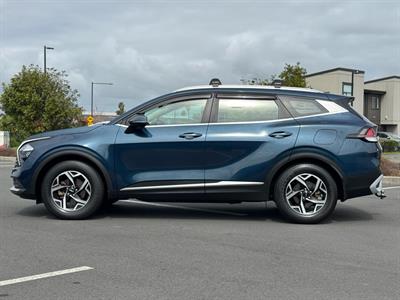 2022 Kia SPORTAGE - Thumbnail