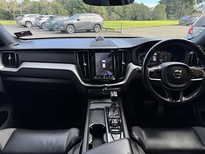 2020 Volvo Xc60 - Thumbnail