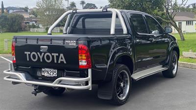 2009 Toyota Hilux - Thumbnail