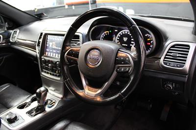 2018 Jeep Grand Cherokee - Thumbnail