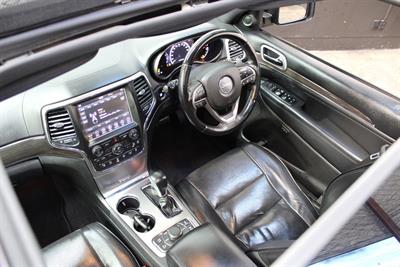 2018 Jeep Grand Cherokee - Thumbnail