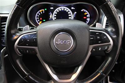2018 Jeep Grand Cherokee - Thumbnail