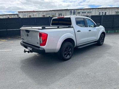 2017 Nissan Navara - Thumbnail