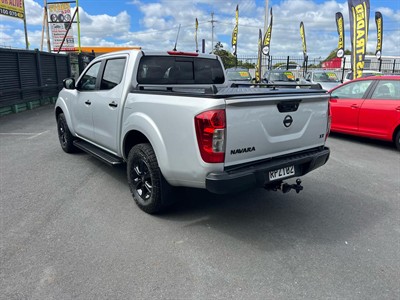 2017 Nissan Navara - Thumbnail