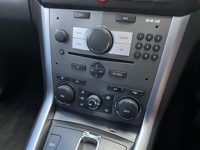 2014 Holden Captiva - Thumbnail