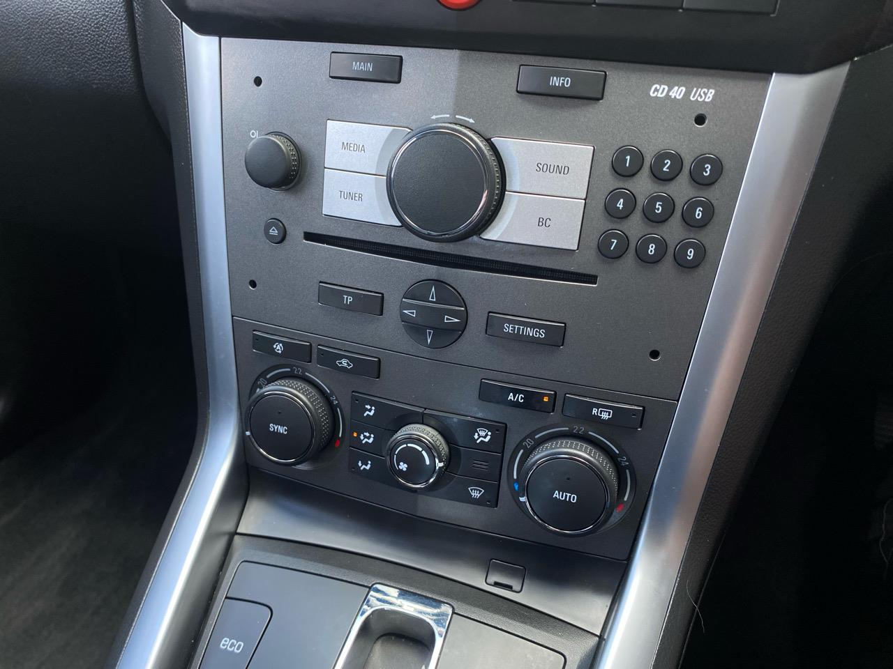 2014 Holden Captiva