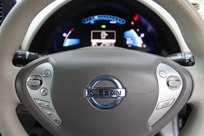 2012 Nissan Leaf - Thumbnail