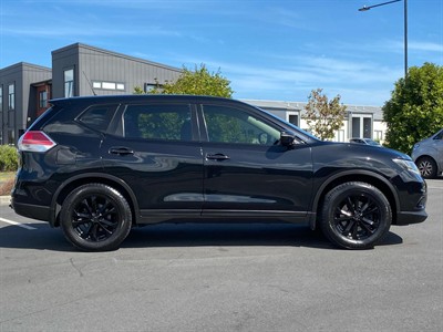 2015 Nissan X-Trail - Thumbnail