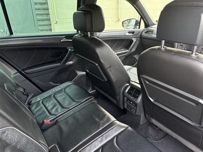 2019 Volkswagen Tiguan - Thumbnail