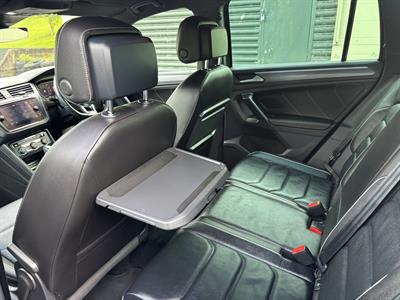 2019 Volkswagen Tiguan - Thumbnail