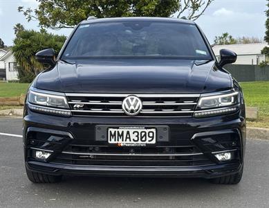 2019 Volkswagen Tiguan - Thumbnail