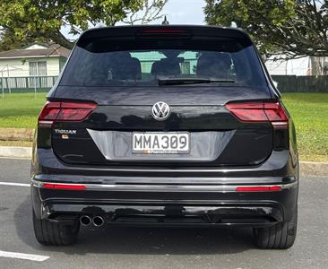 2019 Volkswagen Tiguan - Thumbnail