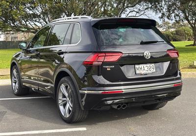 2019 Volkswagen Tiguan - Thumbnail