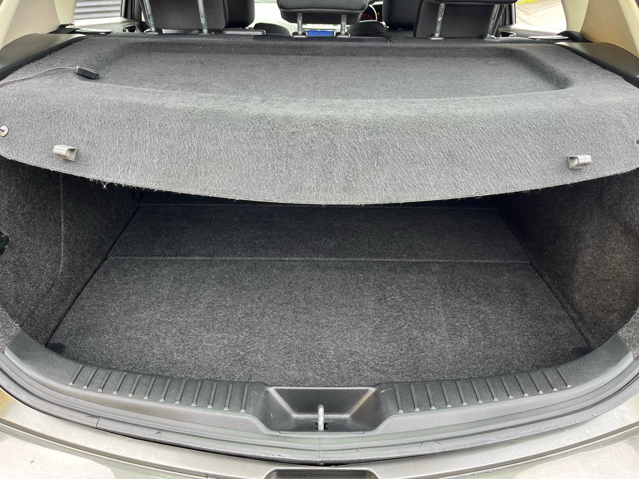 2010 Mazda Axela