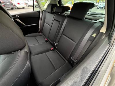 2010 Mazda Axela - Thumbnail