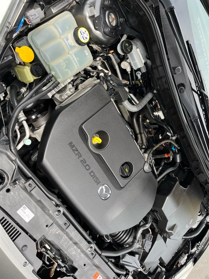 2010 Mazda Axela